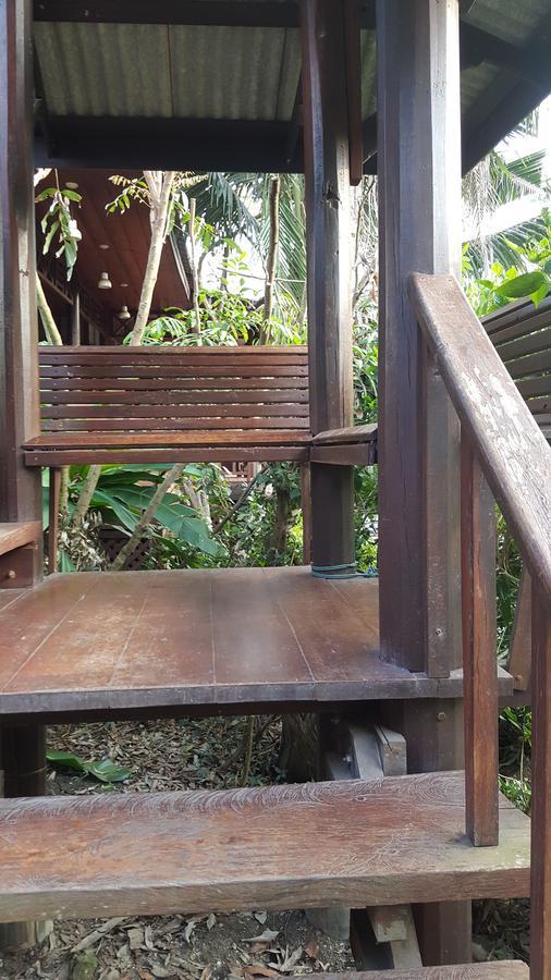 Ruean Mai Chai Khlong Amphawa Exterior foto